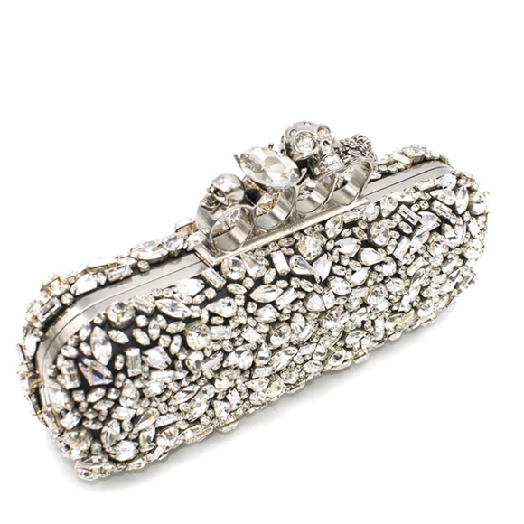 Alexander McQueen Swarovski Crystal Skull Four-Ring Box Clutch - Picture 15 of 17